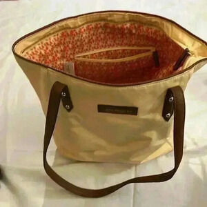 Vera Bradley Preppy poly small Ella tote, Banana 18072-Gll shoulder bag​